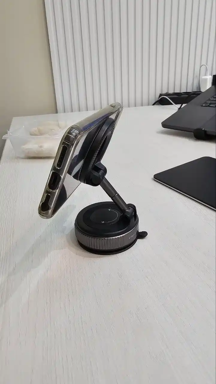 360 darajaga aylanadigan Magsafe avtomobil uchun magnit telefon tutqichi