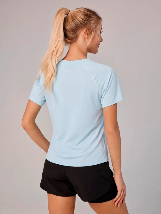 Ayollar futbolkasi Slimfit, ayollar sport rashgardi, Fitnes kiyim