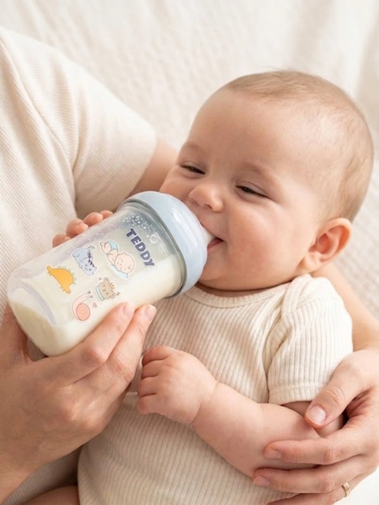 Bolalar uchun shaffof emizikli idish, sut va suv uchun butilka, 180 ml - 
