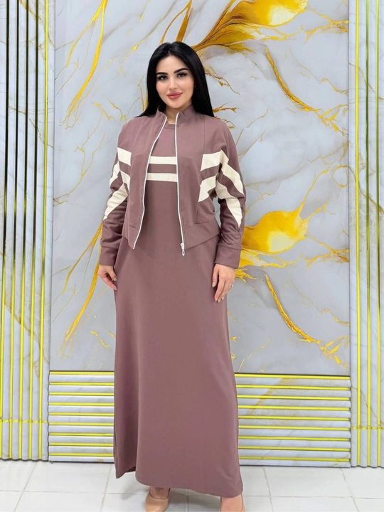Ayollar abaya uslubidagi ikki qismli kiyim, uzun ko'ylak va jaket