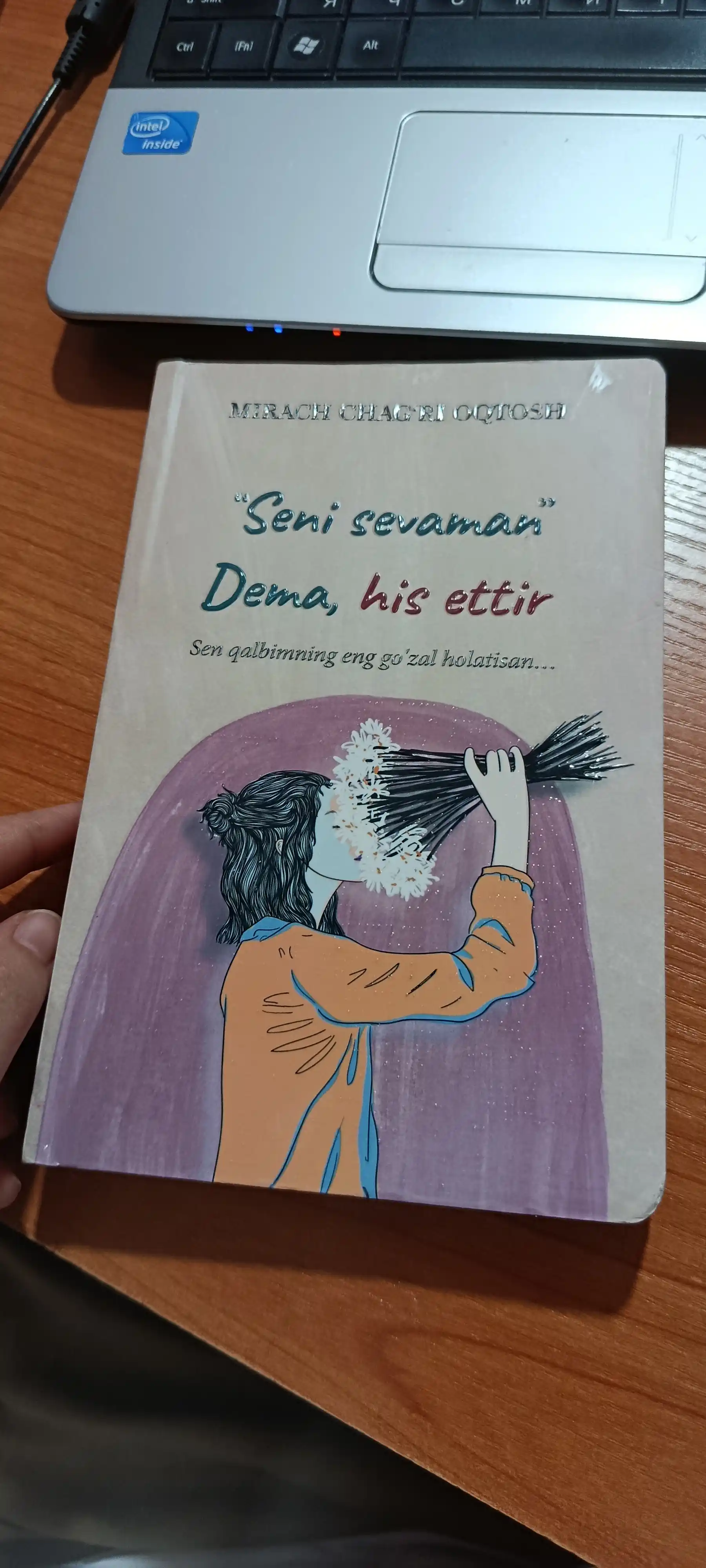Сени севаман дема, Сев, Хис еттир, Сенга ухшаши йўк. Мирач Чагри Октош