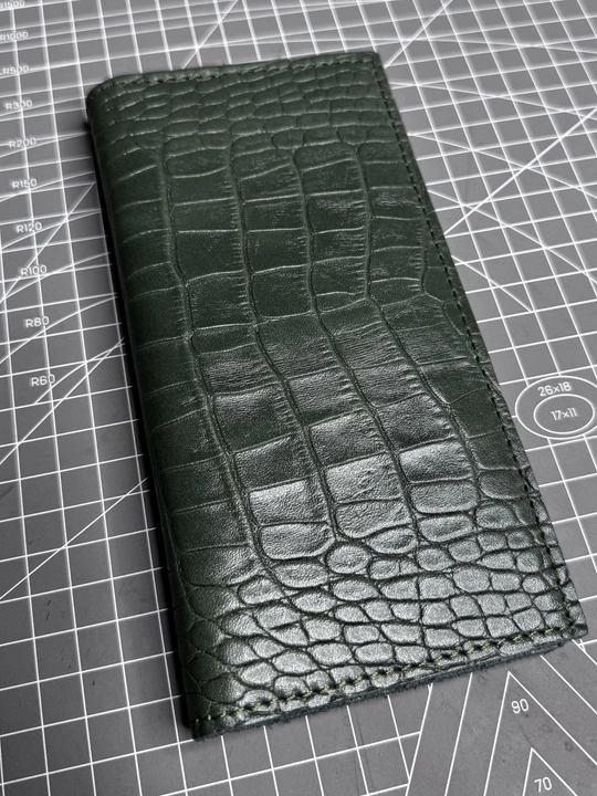 Portmone ayollar uchun tabiiy charmdan Black Gator