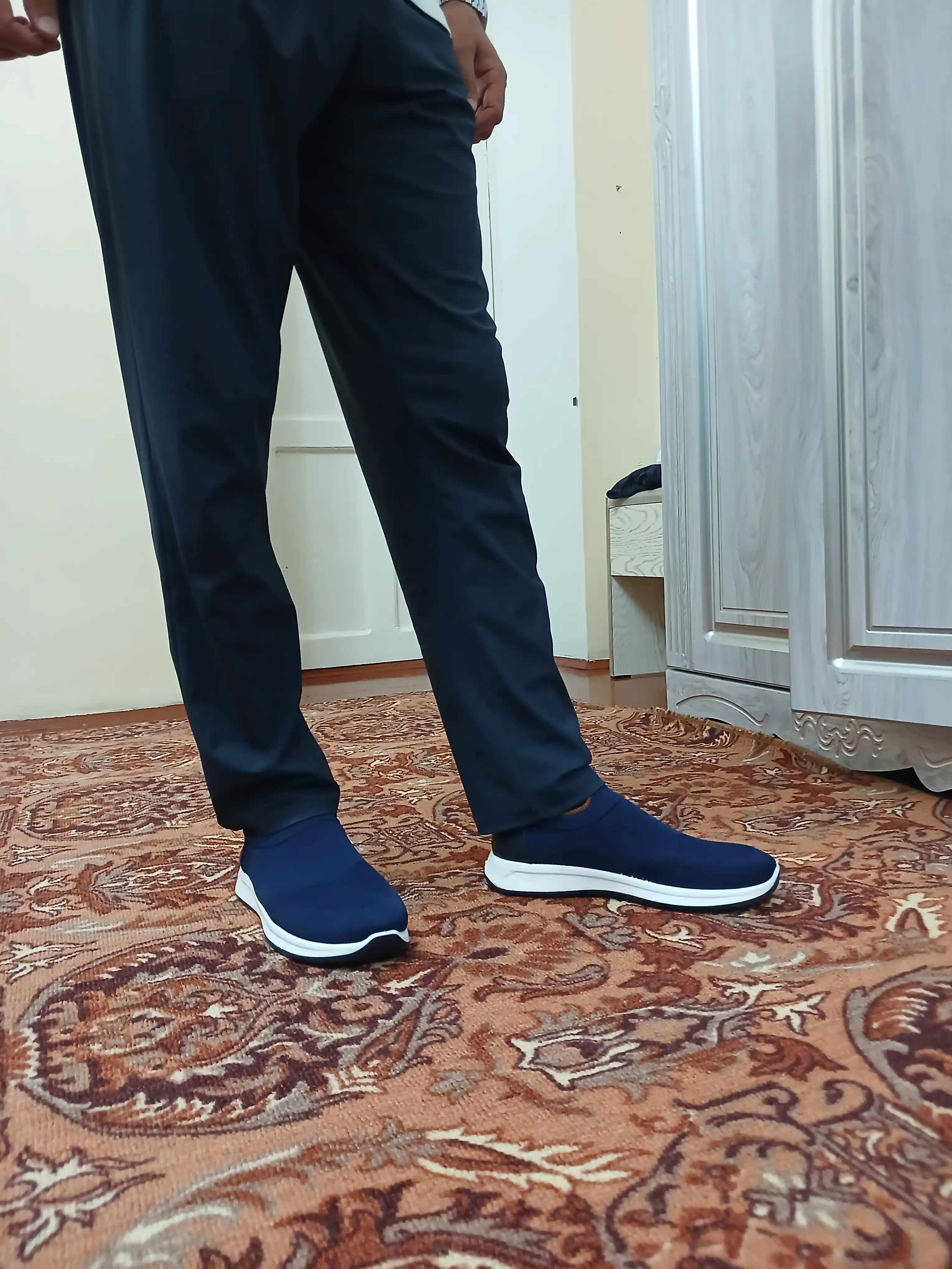 Erkaklar uchun bahorgi va yozgi to‘rli sliponlar