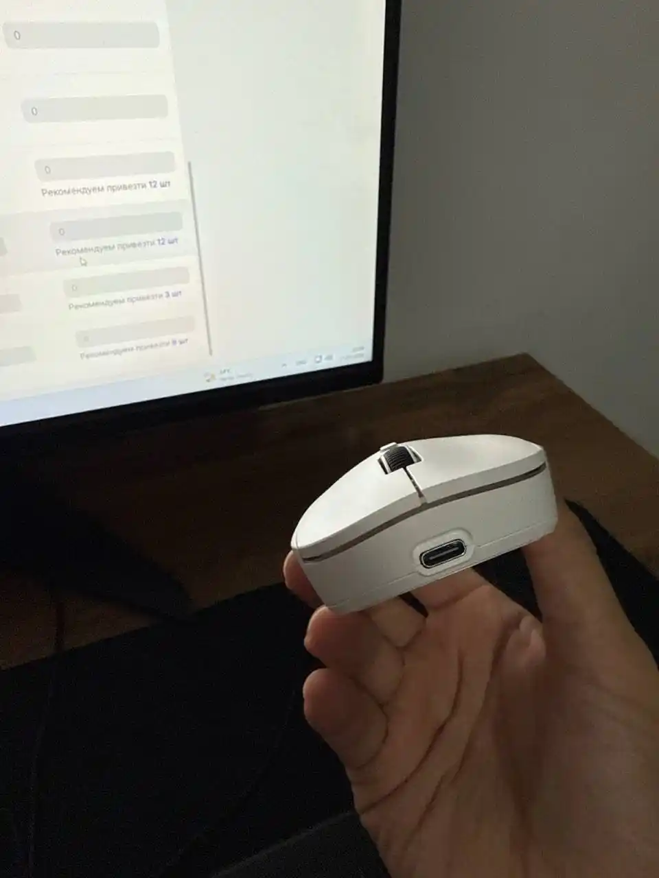 M348 simsiz o'yin sichqonchasi. Chastota 1000 Hz, 2 ta ulanish rejimi, batareya 500 mAh
