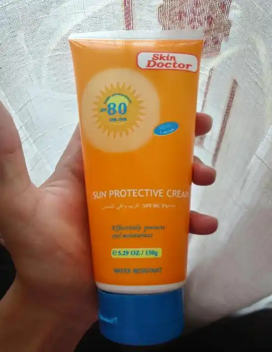 Quyoshdan himoyalovchi Skin Doctor SPF, 150 ml, 80 PФ+++, E vitamini, kokos moyi
