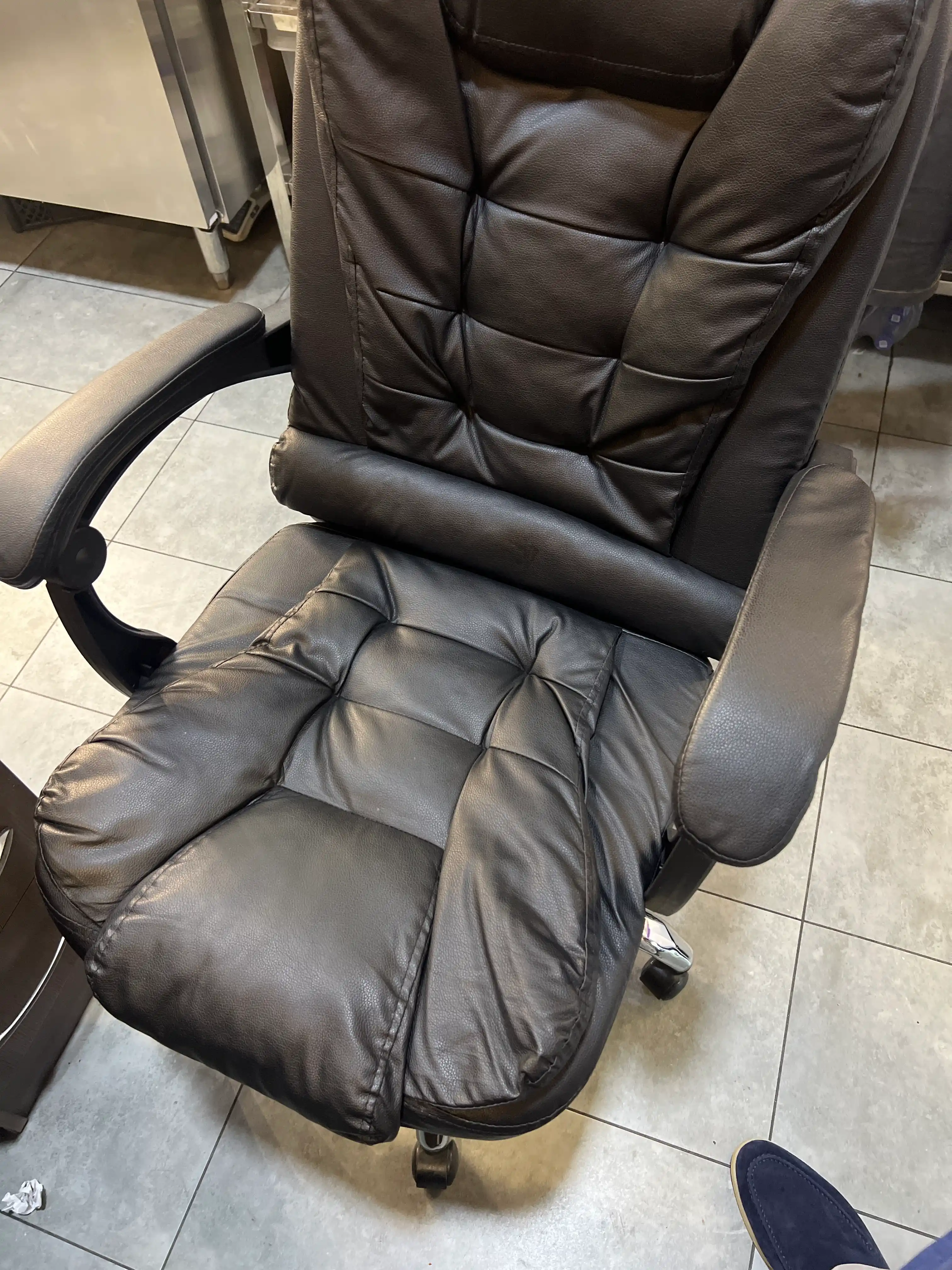 Uy va ofis uchun bel tayanchiga ega ergonomik kompyuter kreslosi