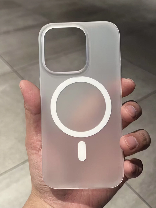 IPhone XR, XS, 11, 12, 13, 14, 15, 16 Pro, Max матовый ультратонкий MagSafe чехол