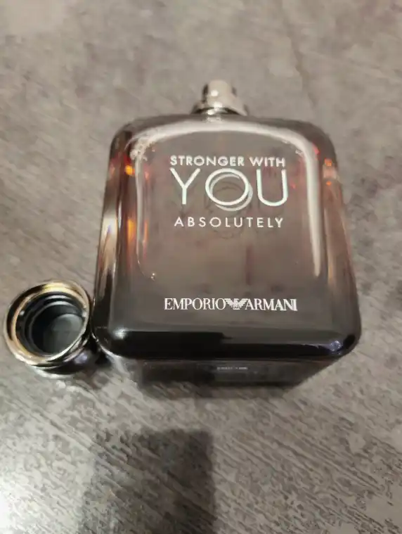 Erkaklar atiri Giorgio Armani Stronger With You Absolutely 100 ml
