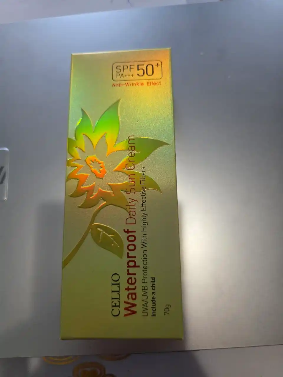 Увлажняющий и солнцезащитный крем для лица Dr.Cellio 98%, SPF 50+