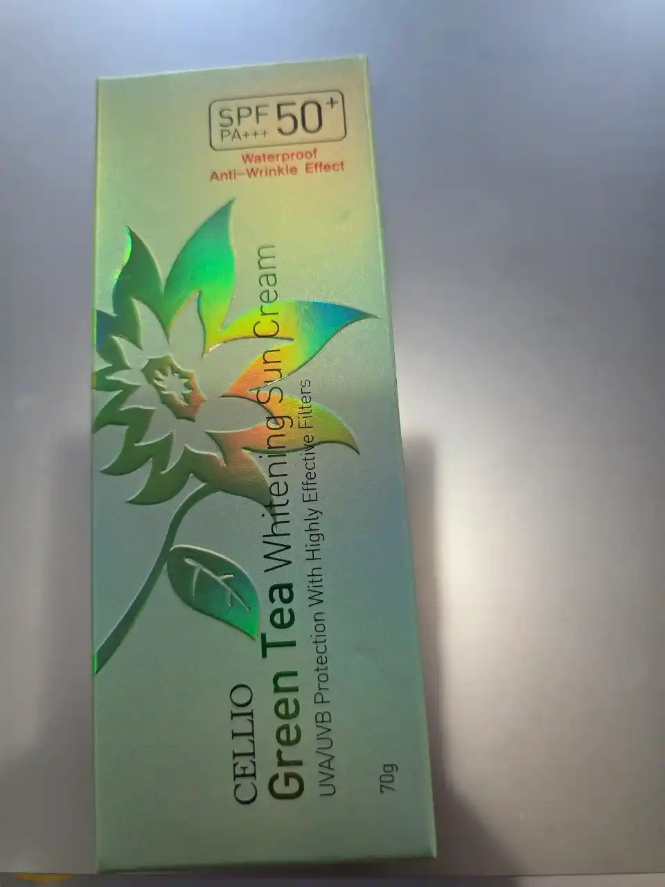 Увлажняющий и солнцезащитный крем для лица Dr.Cellio 98%, SPF 50+
