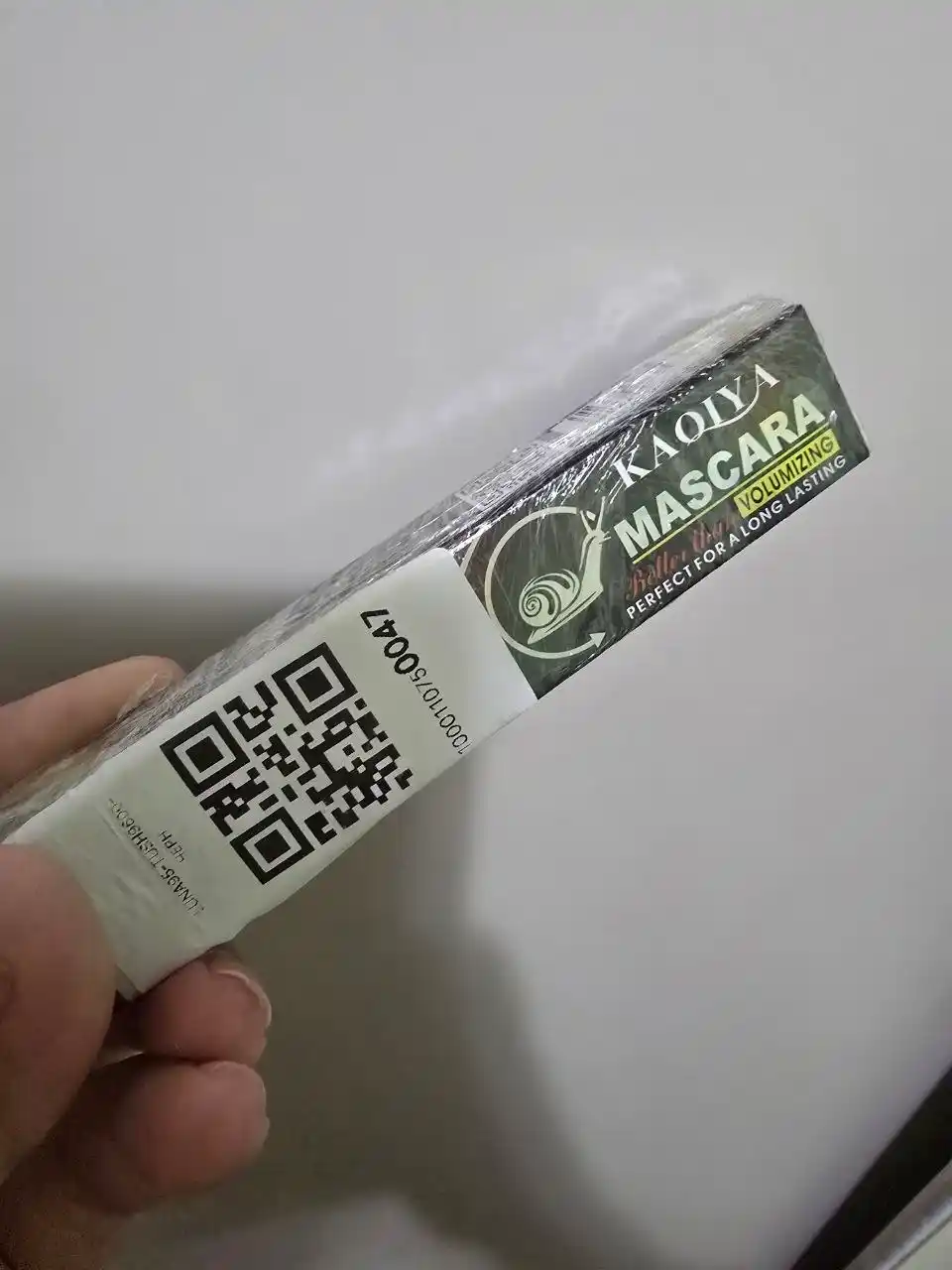 Kipriklar uchun tush, Mascara, qora, suvga chidamli