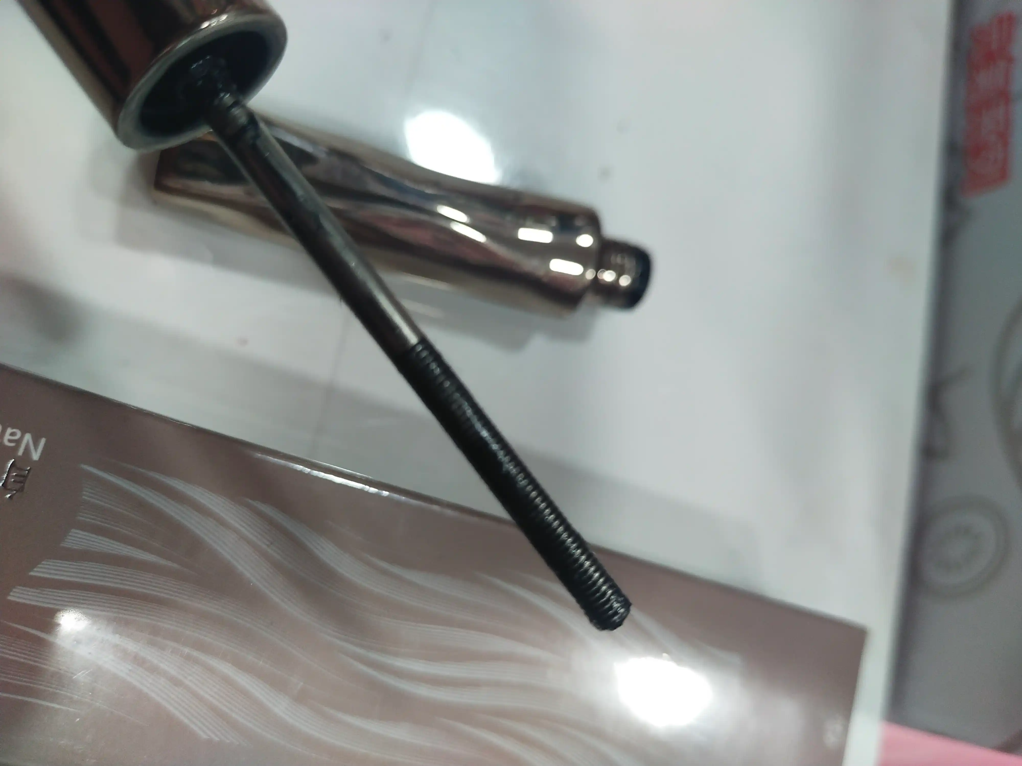 Туш-праймер для ресниц с металлической щеточкой — объем, длина и 3D curl эффект