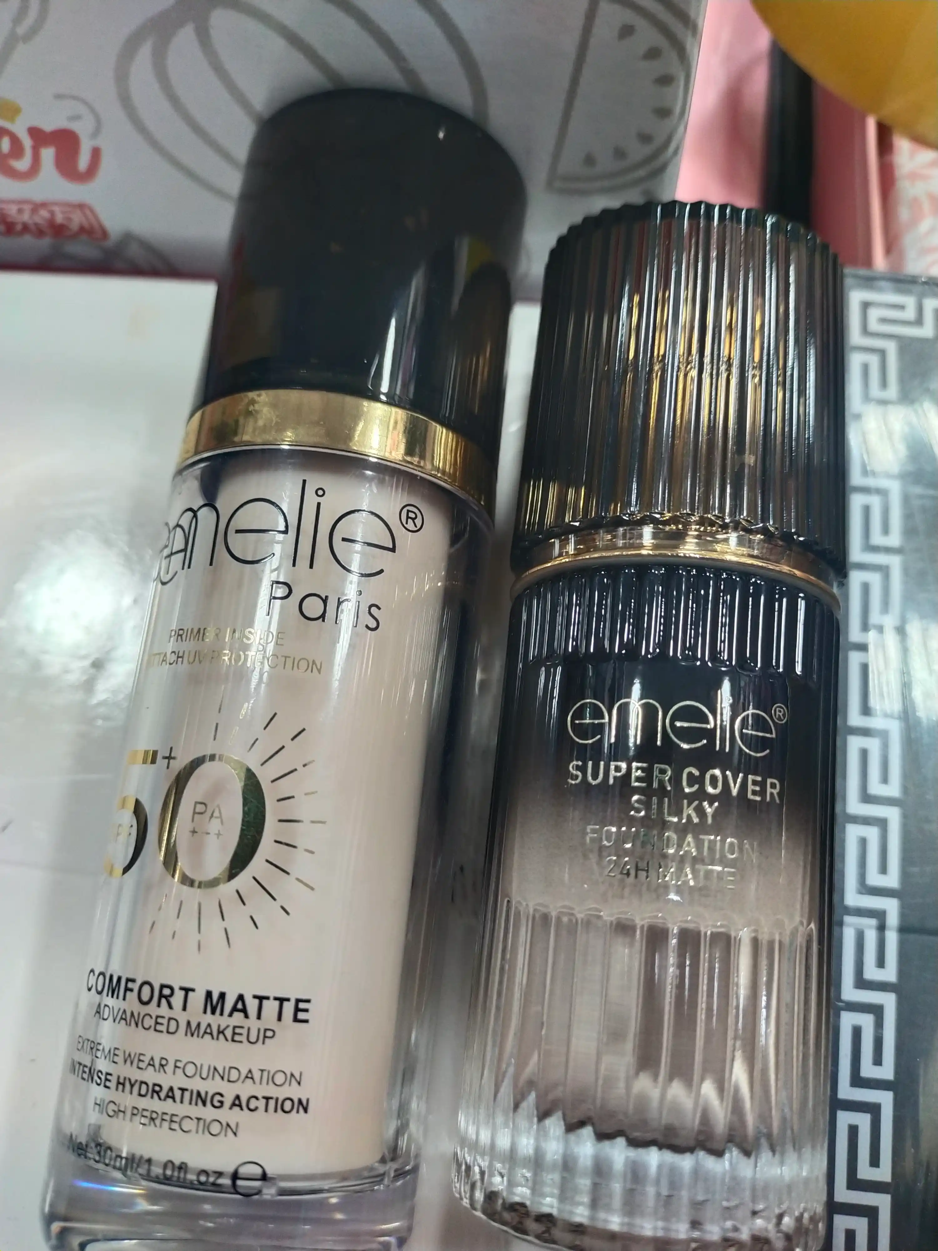 Тональный крем для лица Emelie SPF, стойкий, матовый эффект и ровное покрытие