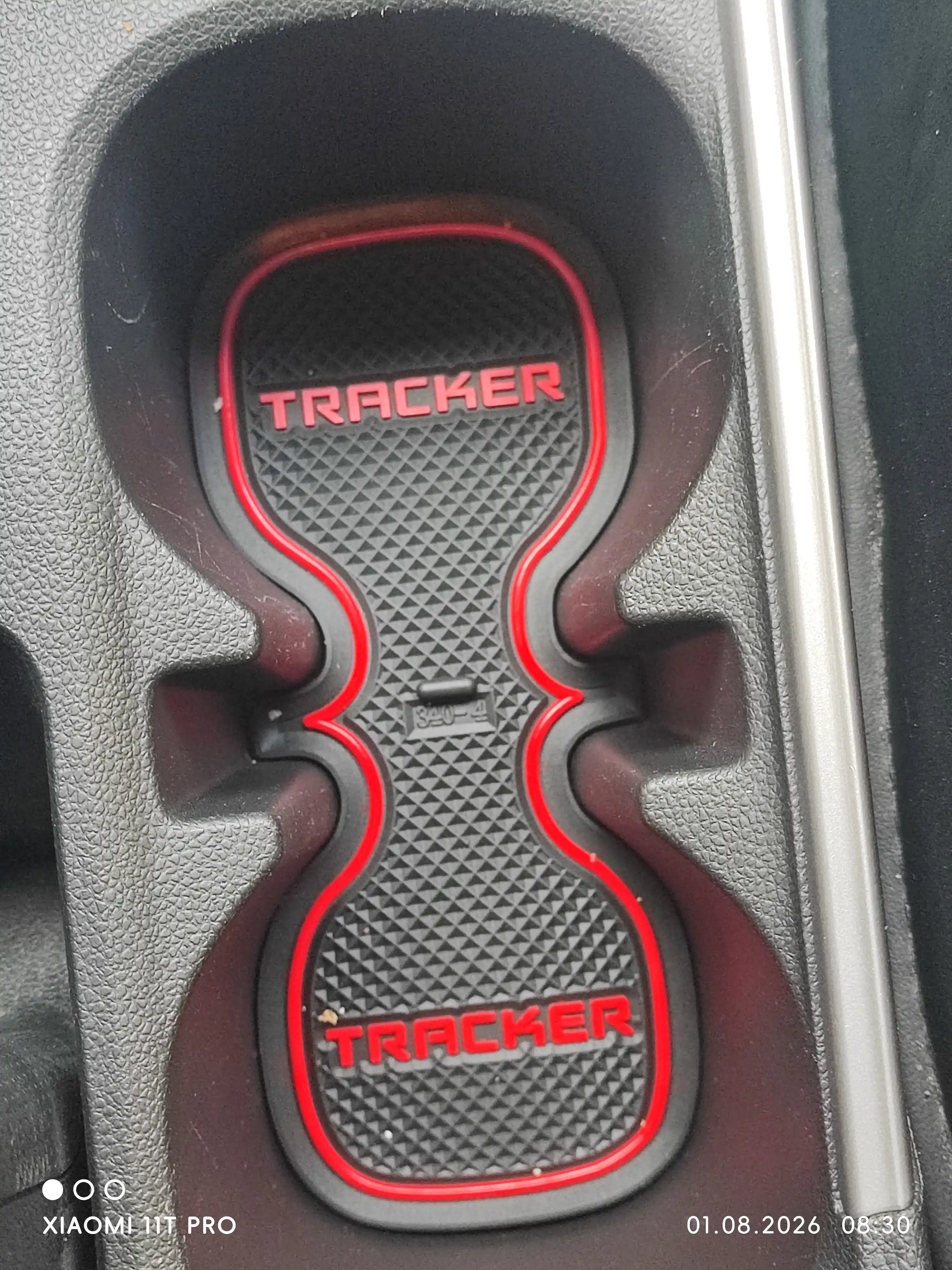 Cobalt Onix Tracker 2 Monza Equinox avtomobillari ichki saloni uchun rezina gilamchalar