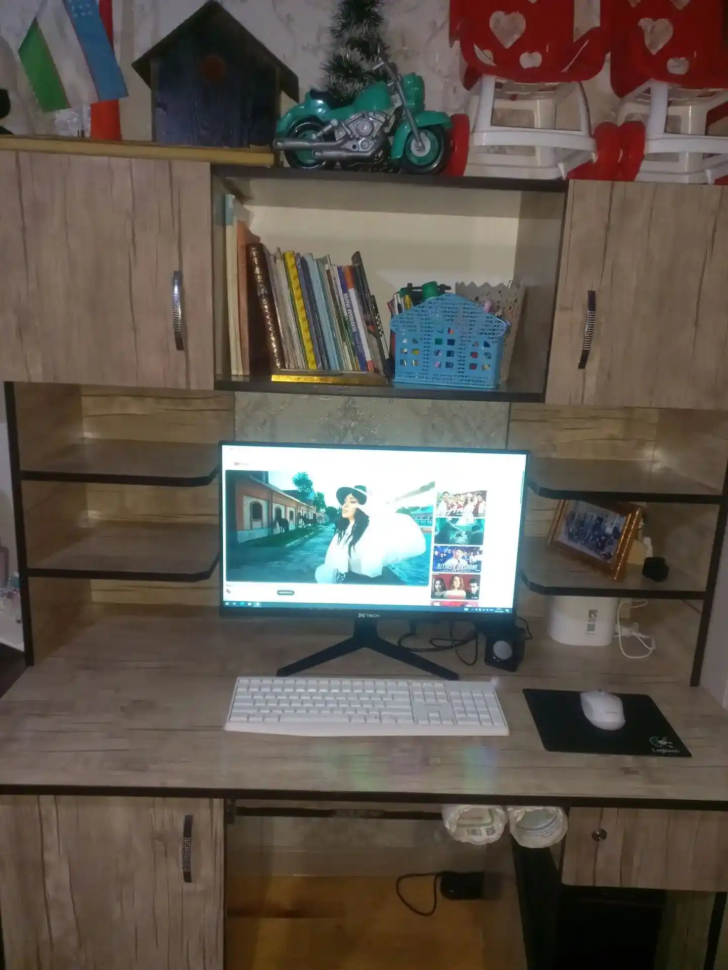 Ofis, uy va o'qish uchun shaxsiy kompyuter, Windows o'rnatilgan, Intel Core i5, 256 GB SSD
