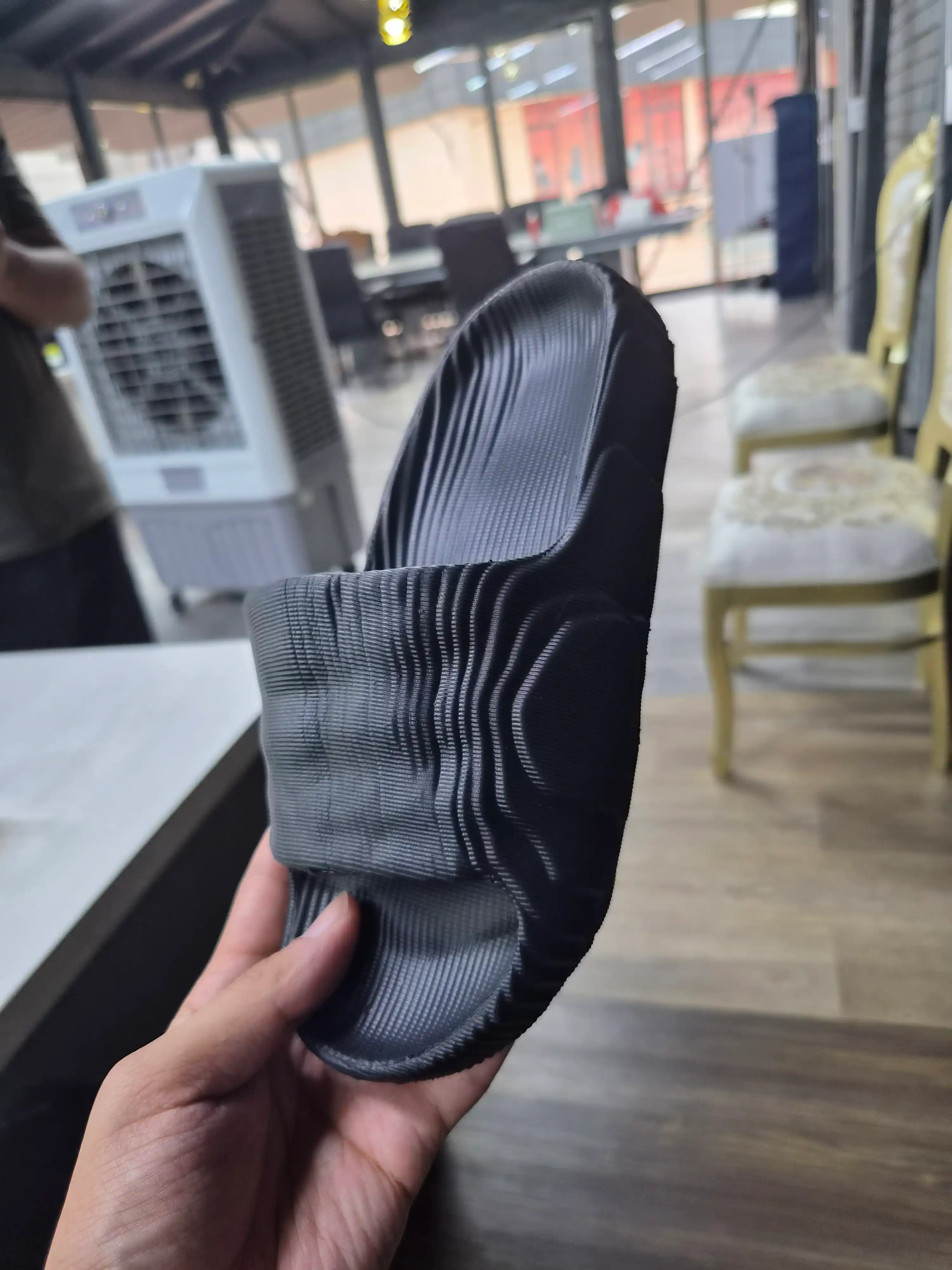 Erkaklar va ayollar shippaklari, unisex, o'lcham 36-44