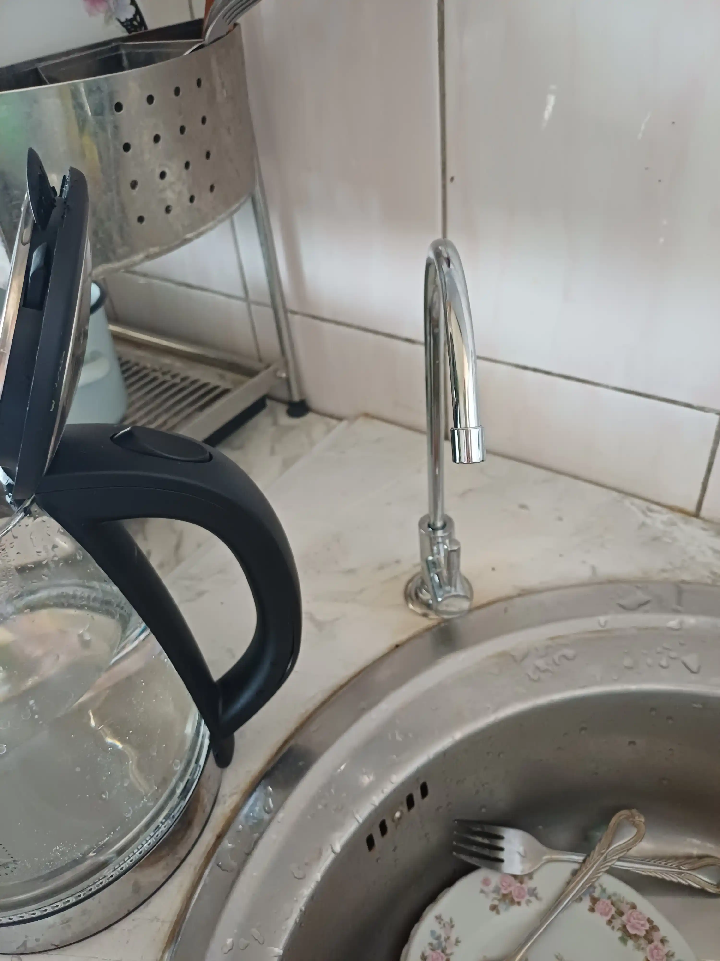 Фильтр для воды от накипи и жесткой воды, с краном Барьер Профи, 3 ступени
