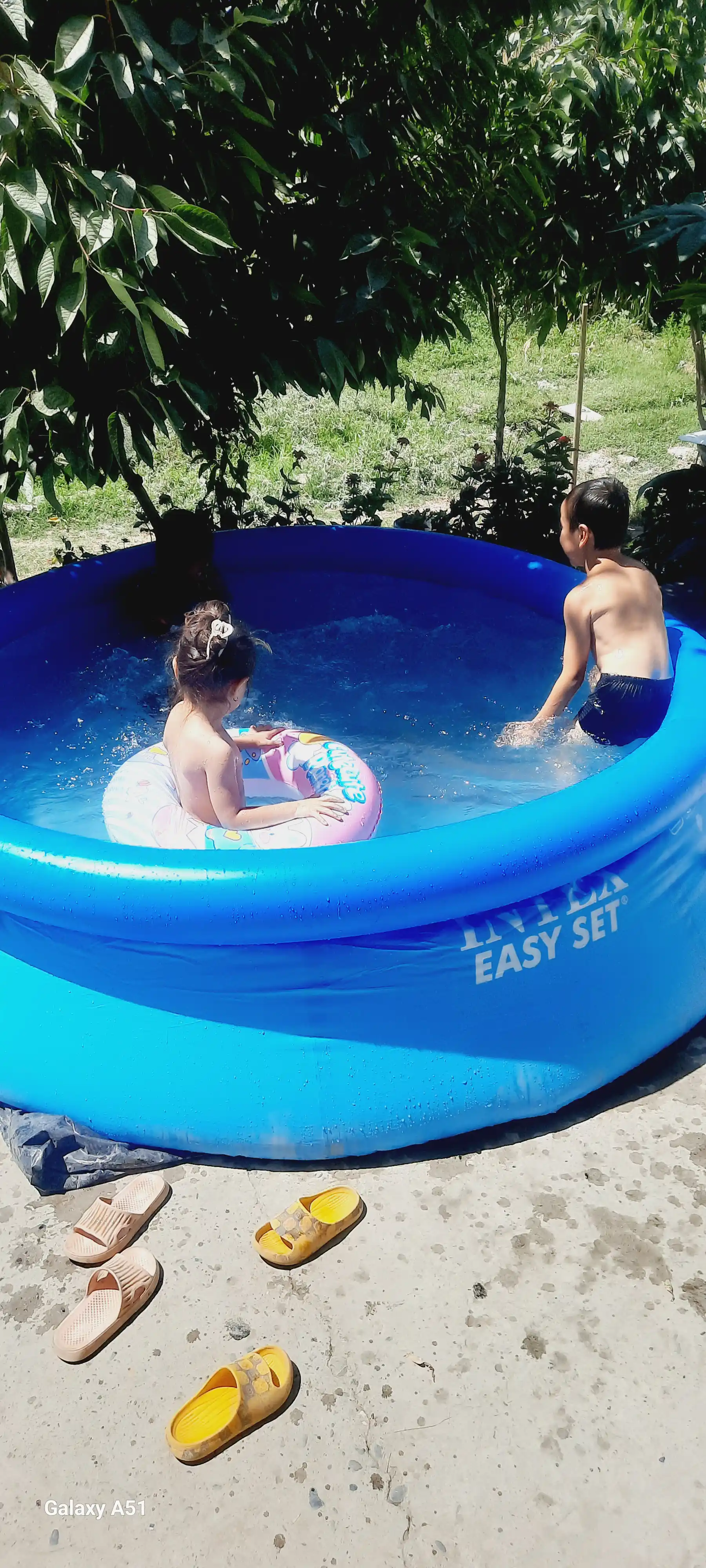Puflanadigan basseyn Intex Easy Set, tanlovga 886, 3853 litr hajmli