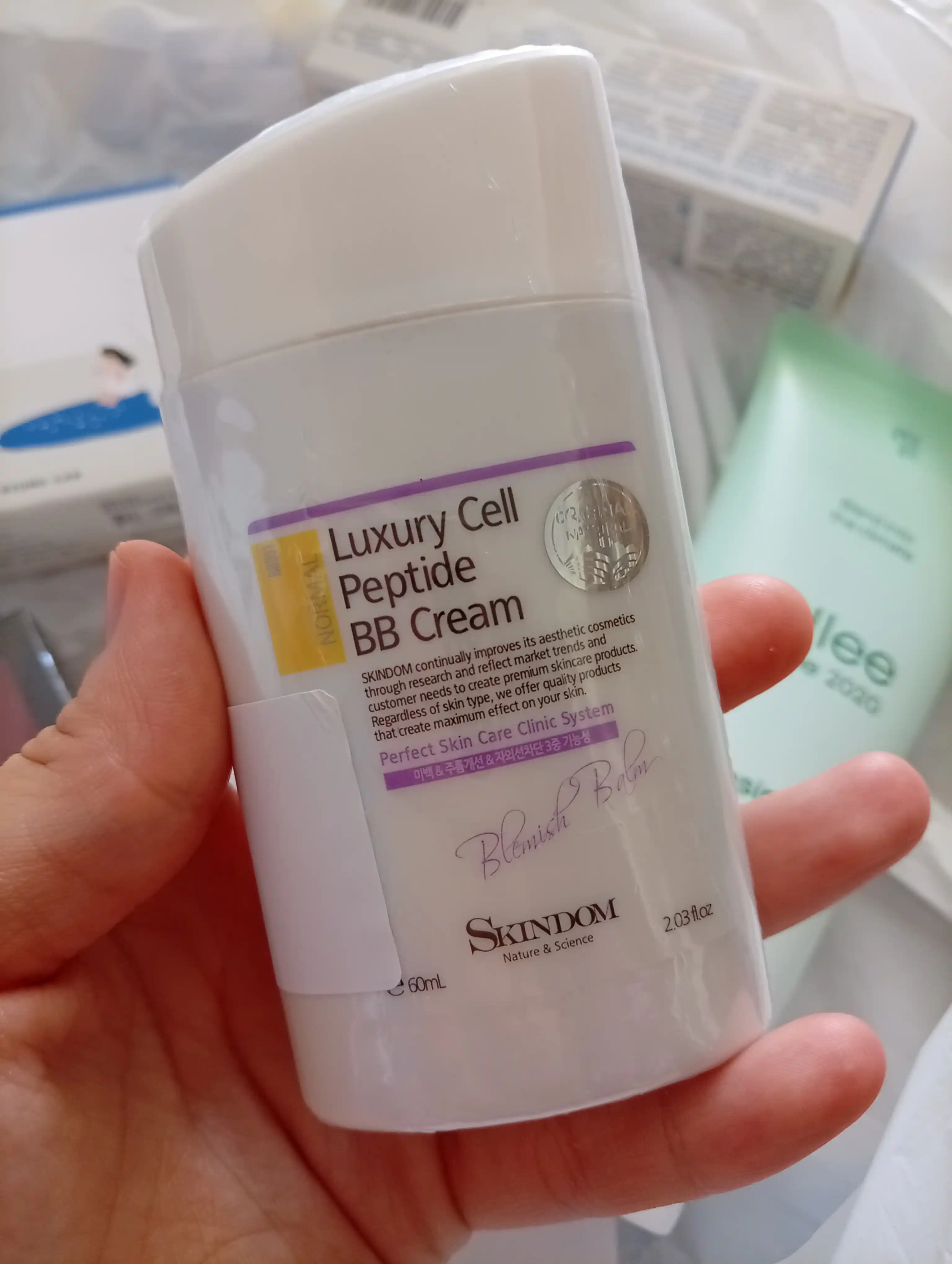 BB-крем Luxury Cell Peptide Skindom, для лица, 60 мл