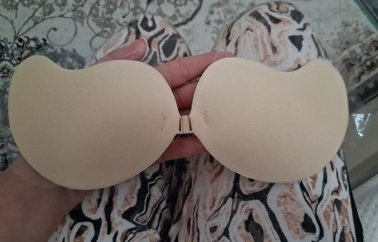 Ayollar silikon push-up byustgalteri, strapless va orqasiz, yopishqoq lifchik B-C