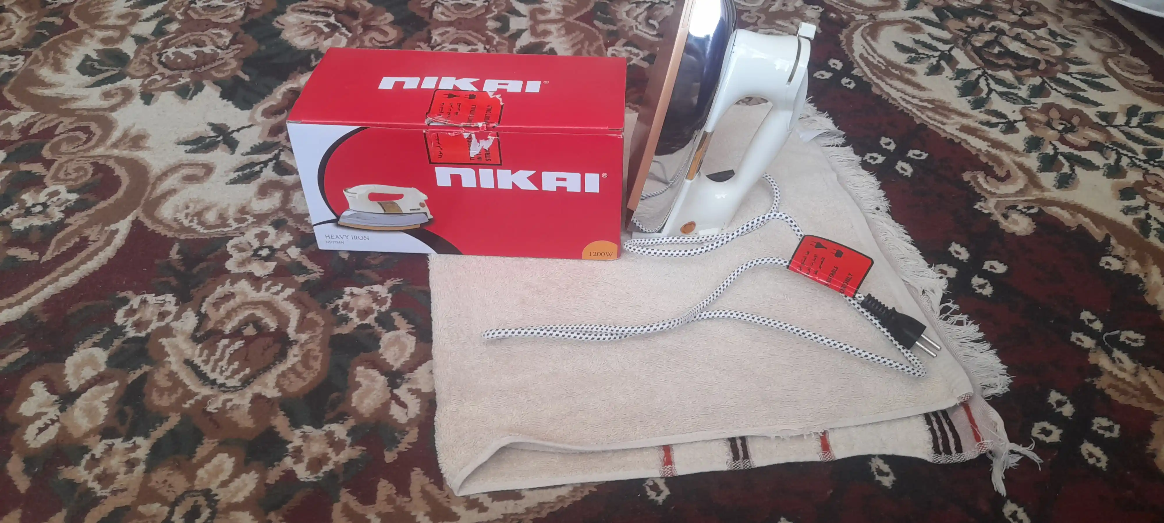 Утюг Nikai