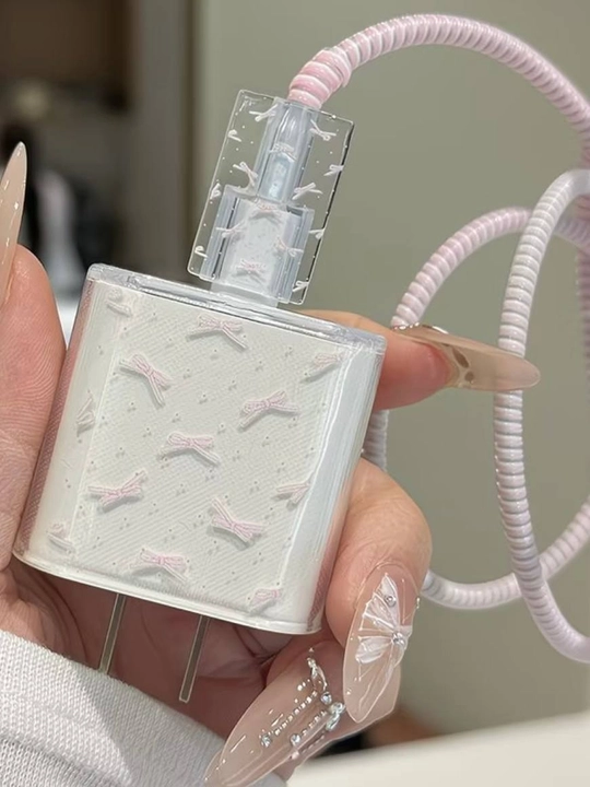 Adapter uchun silikon g'ilof / Zaryadka cheholi / Yurakchali estetik dizayn