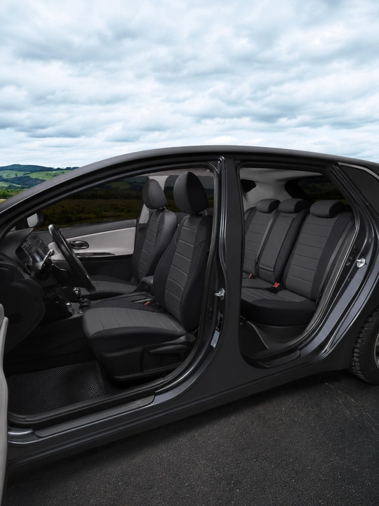 Hyundai Solaris uchun "Avtopilot" eko-charmdan yasalgan avtomobil qoplamalar