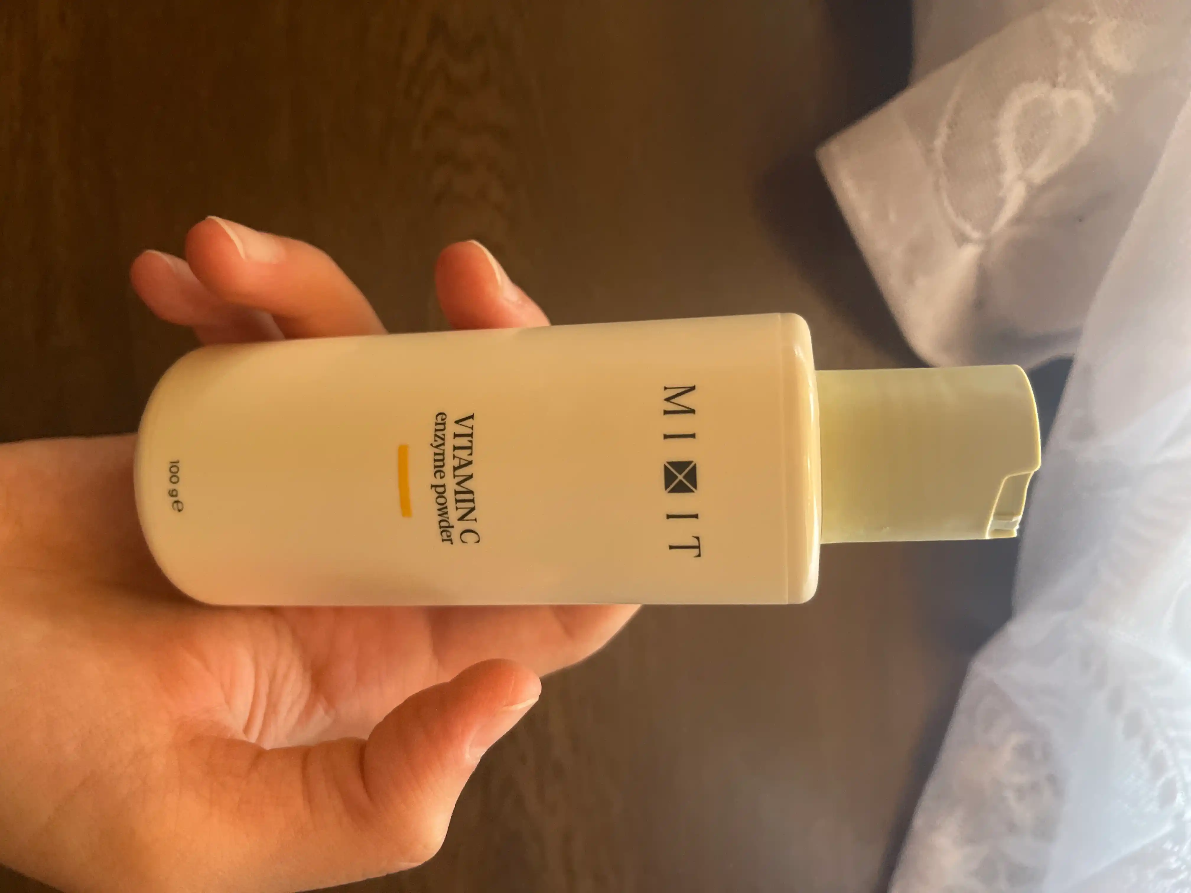 MIXIT Yuzni yuvish uchun fermentli upa, C vitamini bilan, yuvish uchun ko‘pik, 100 ml