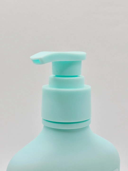 Barcha teri turlari uchun evkalipt va yashil choy qo‘shilgan SOFT Fresh intim gigiyena gel