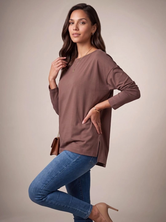Женский лонгслив оверсайз из хлопка с круглым вырезом, кофта ELENIKA D49.008