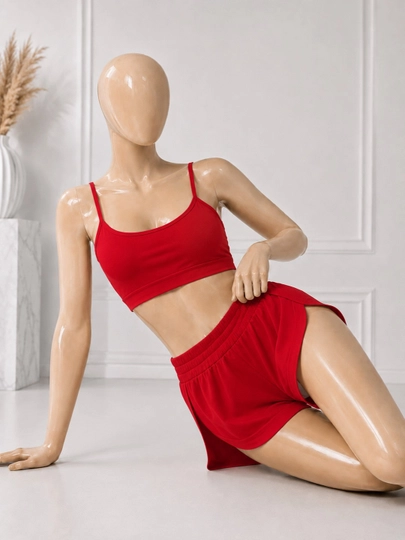 Ayollar uchun paxtali trikotaj top va shortikli pijama to‘plam
