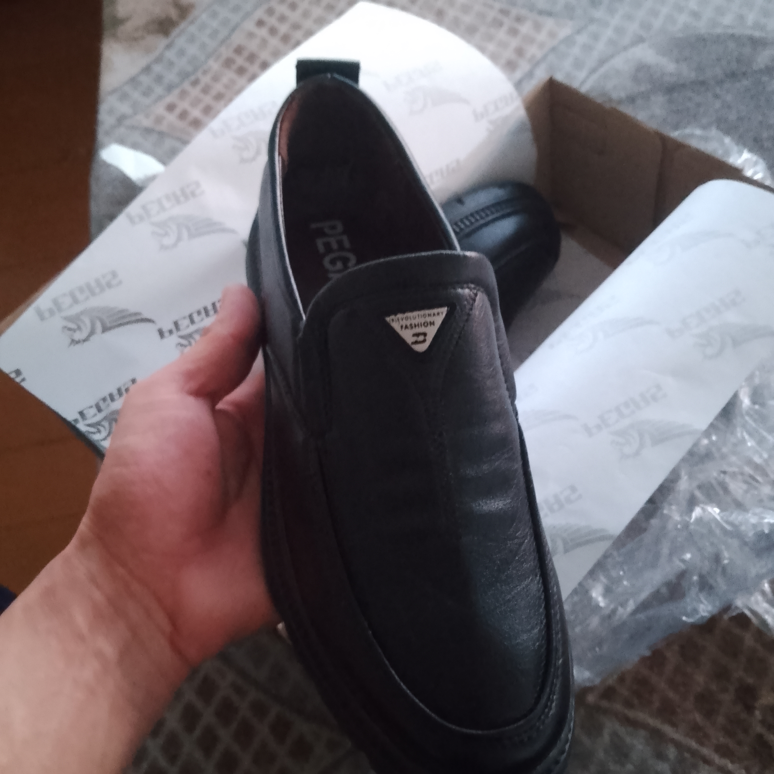 PEGAS erkaklar mokasini – kundalik, bog‘ichsiz, eko-charm, tabiiy charm patak, 39–44