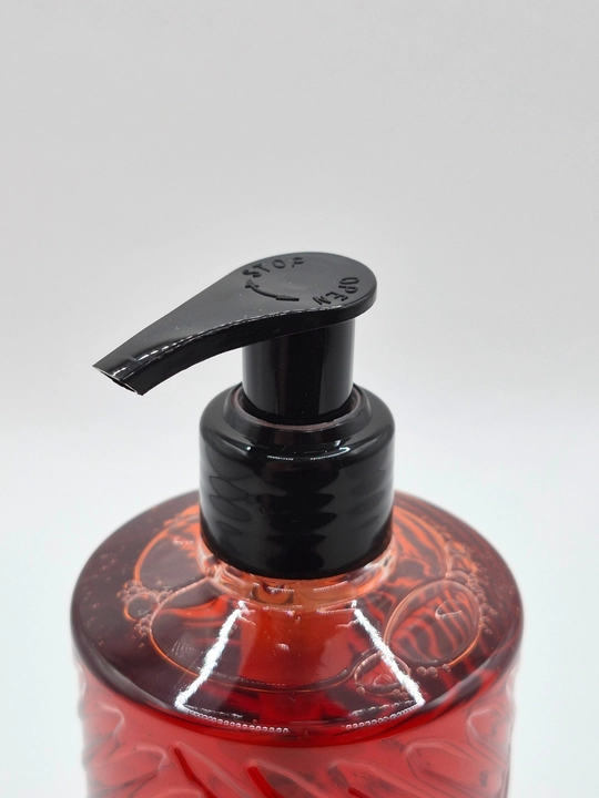 Dush geli Love by Kilian Don't be shy, xushboʻy parfumeriyalangan gel, 250 ml
