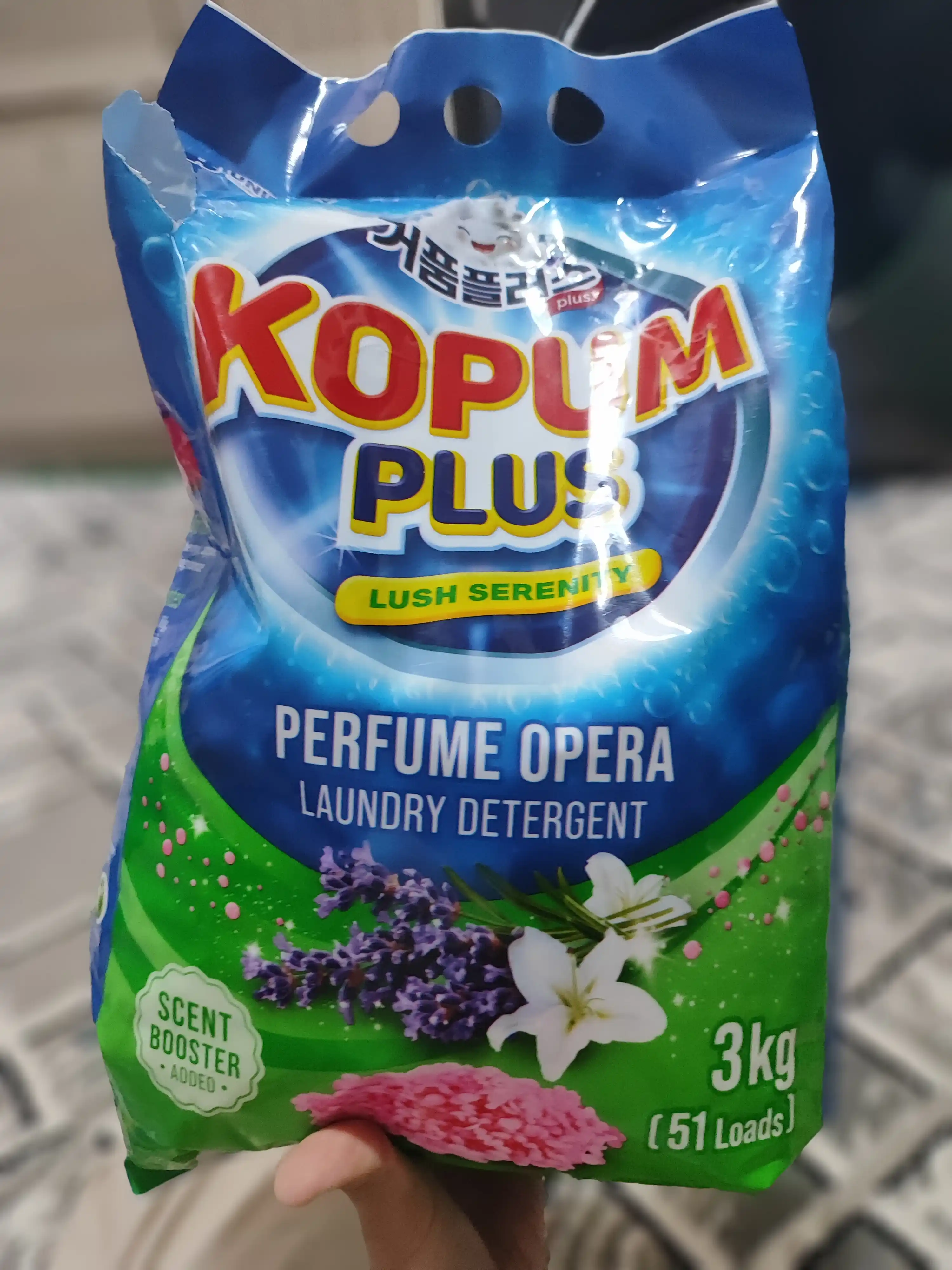 Kir yuvish kukuni Kopum Plus, avtomat, Koreyada ishlab chiqarilgan, rangli va oq kiyimlar