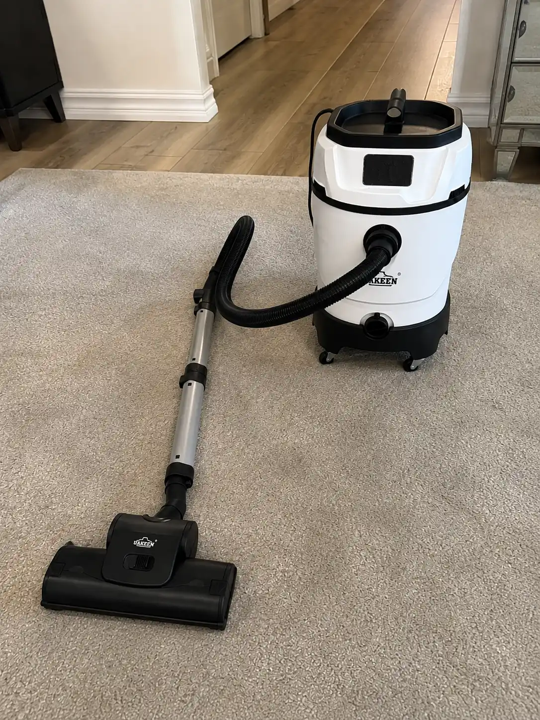 Моющий пылесос Uakeen ZL-942 Steam CarpetCleaner с аквафильтром для сухой и влажной уборки