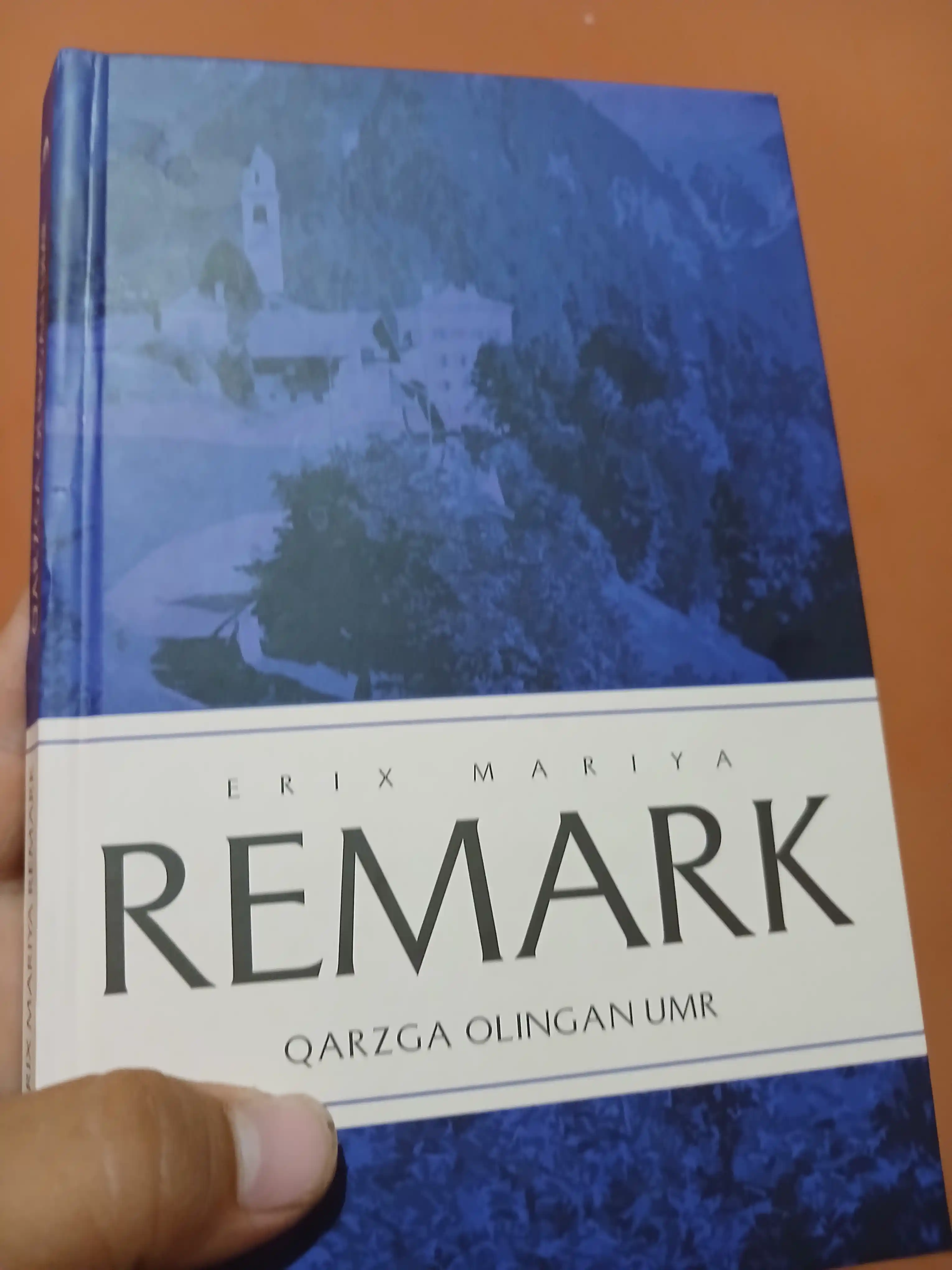 Qarzga olingan umr, Erix Mariya Remark