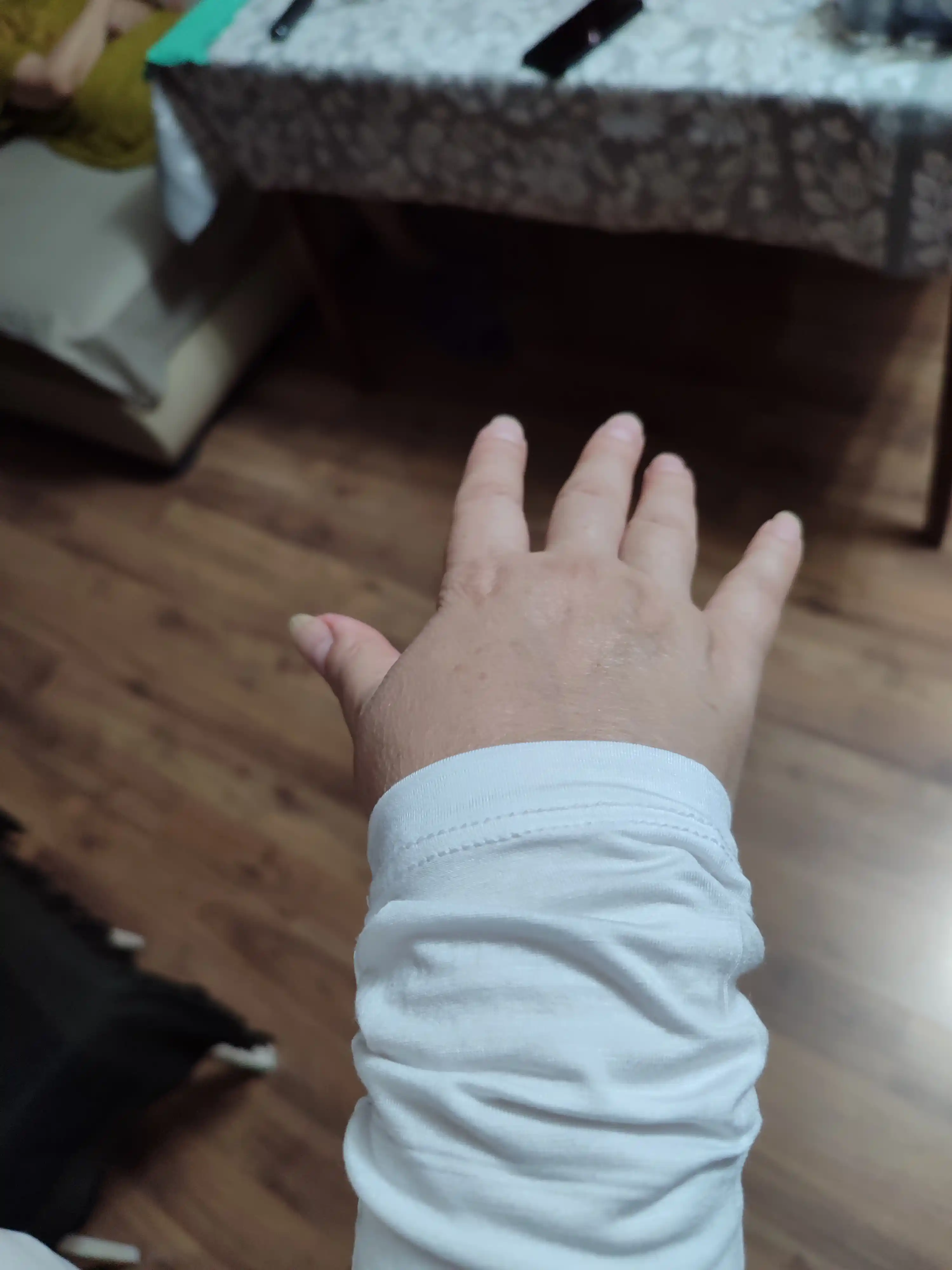 Hijob yenglari, fitnes yenglari, quyoshdan himoyalovchi aksessuarlar