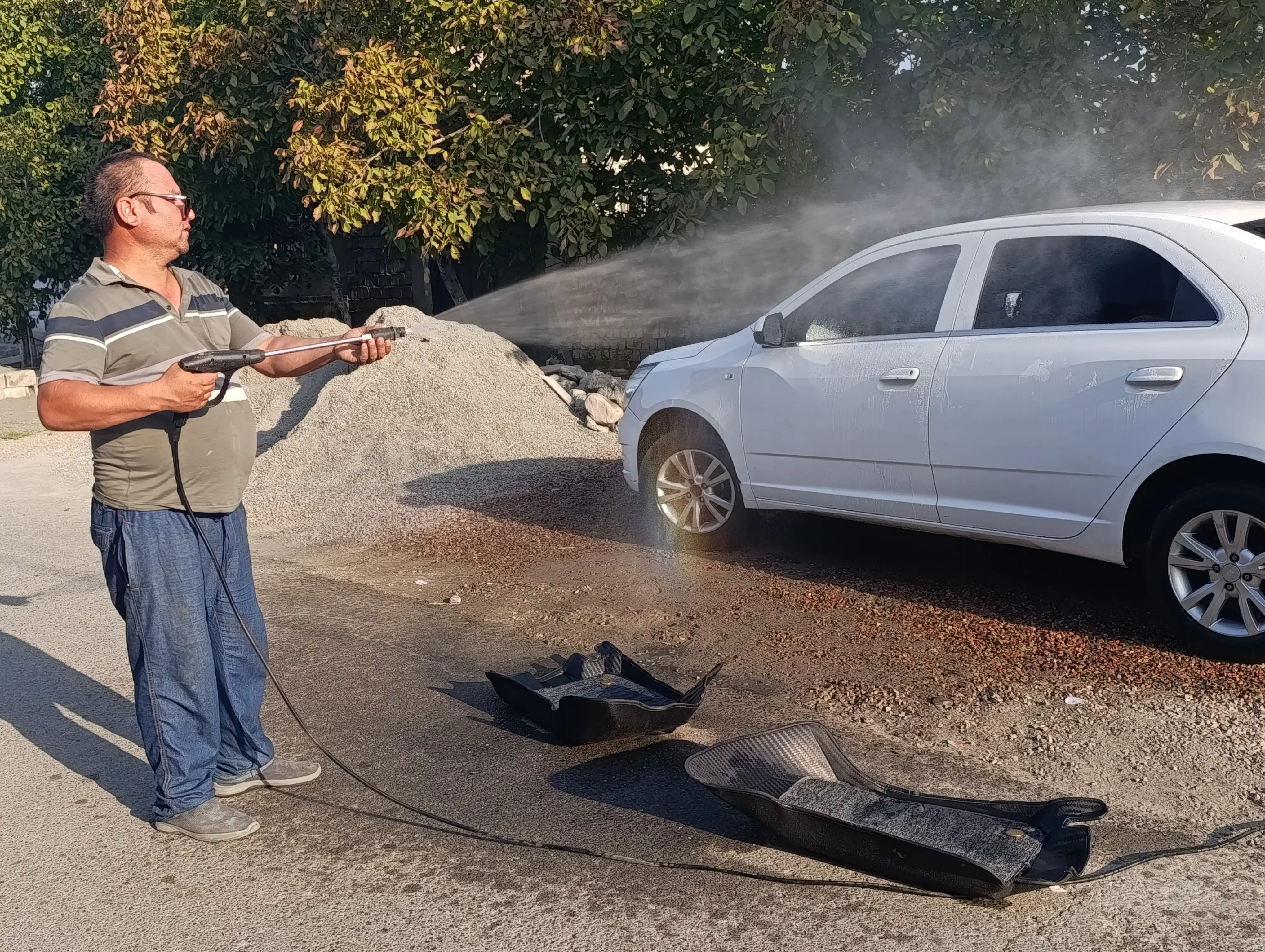 Alfa Karcher yuqori bosimli mashina, avtomobil yuvish moslamasi, 2200W - avtomobil yuvish qurilmasi