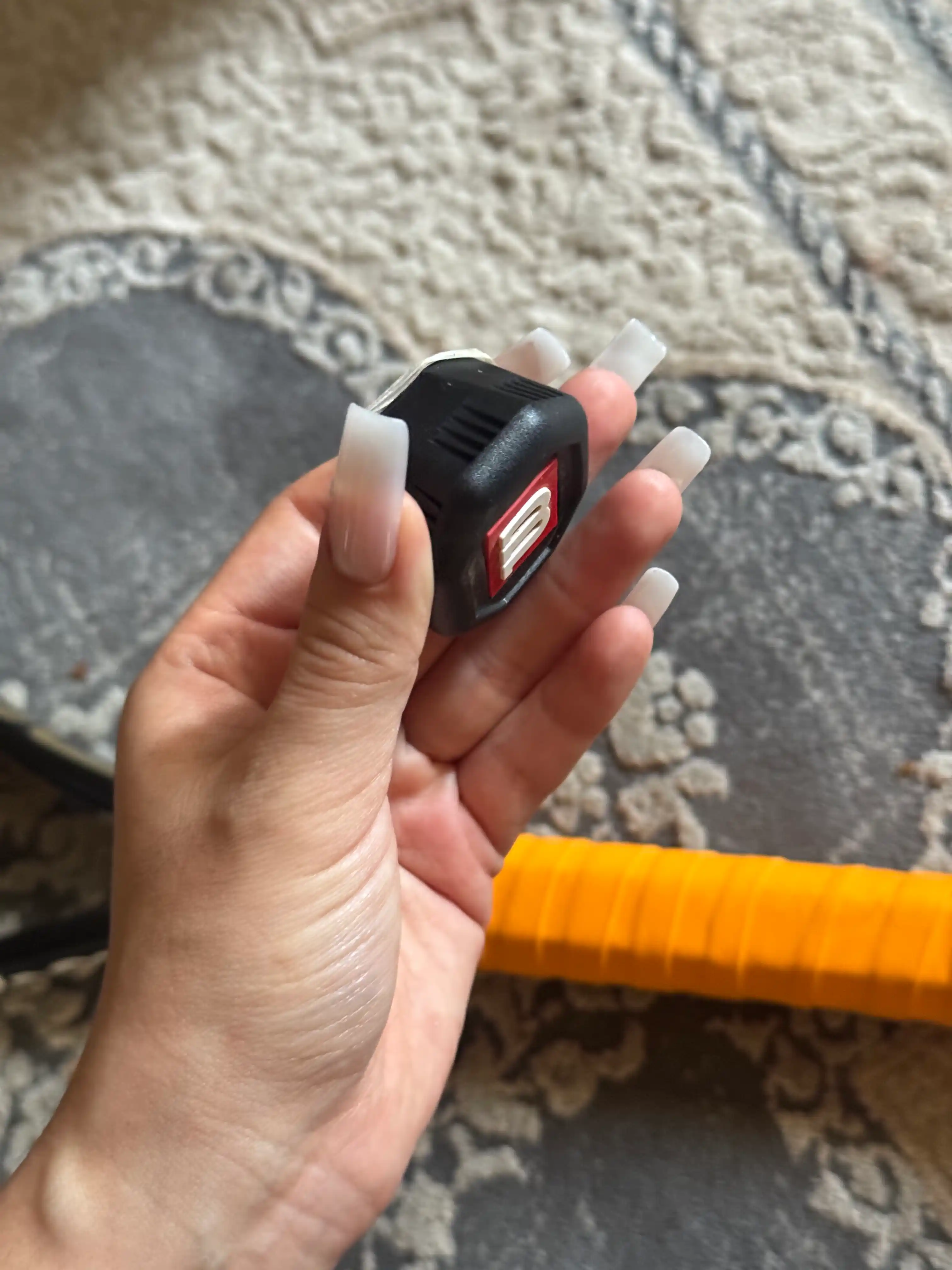 Wilson 3LX BLX tennis raketkalari. Texnologiya raketka ramasi materiali o‘rilgan