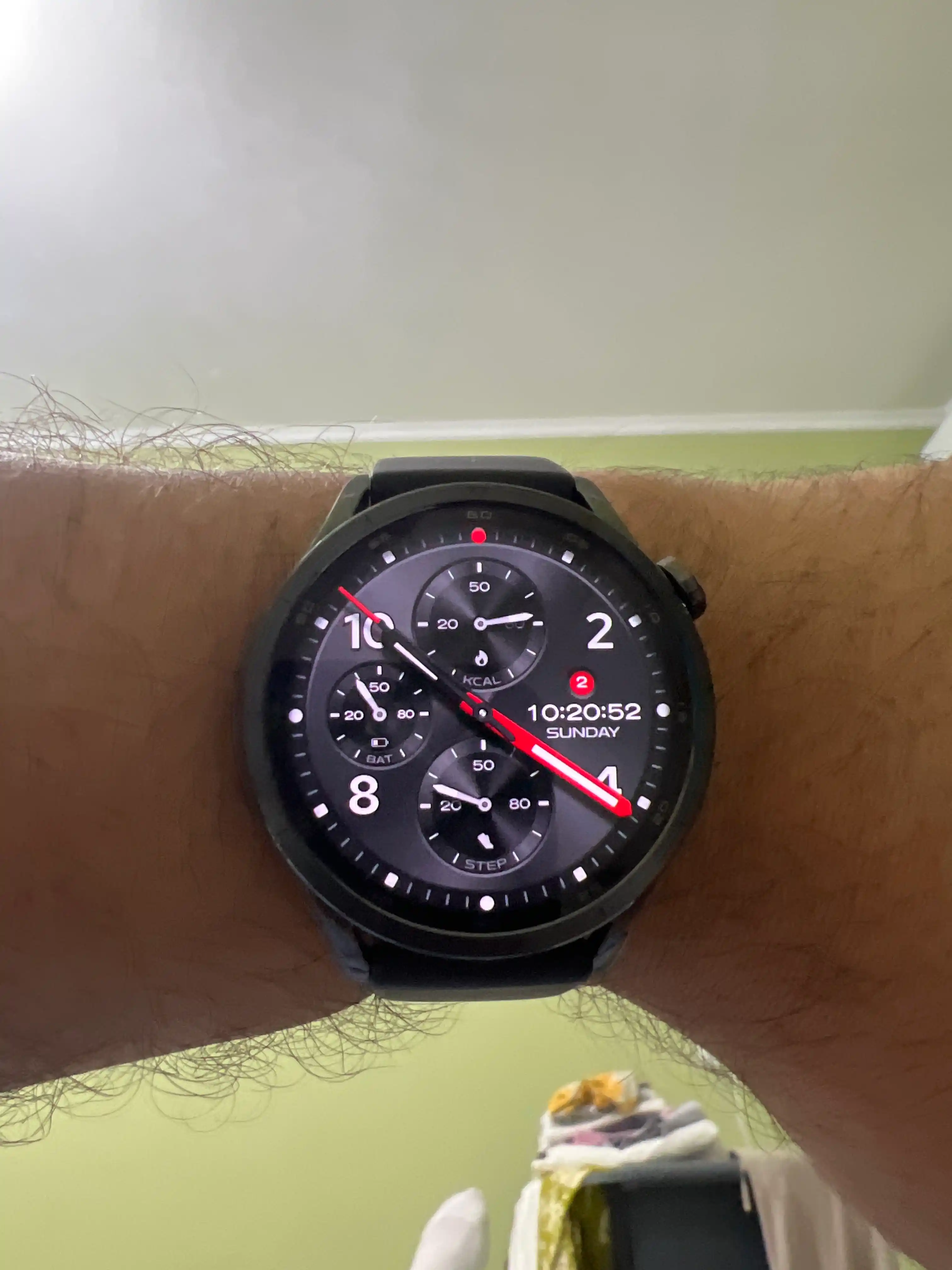 Xiaomi Watch S5 aqlli soati, zanglamaydigan po‘latdan yasalgan ramka; GNSS sputnik chipi