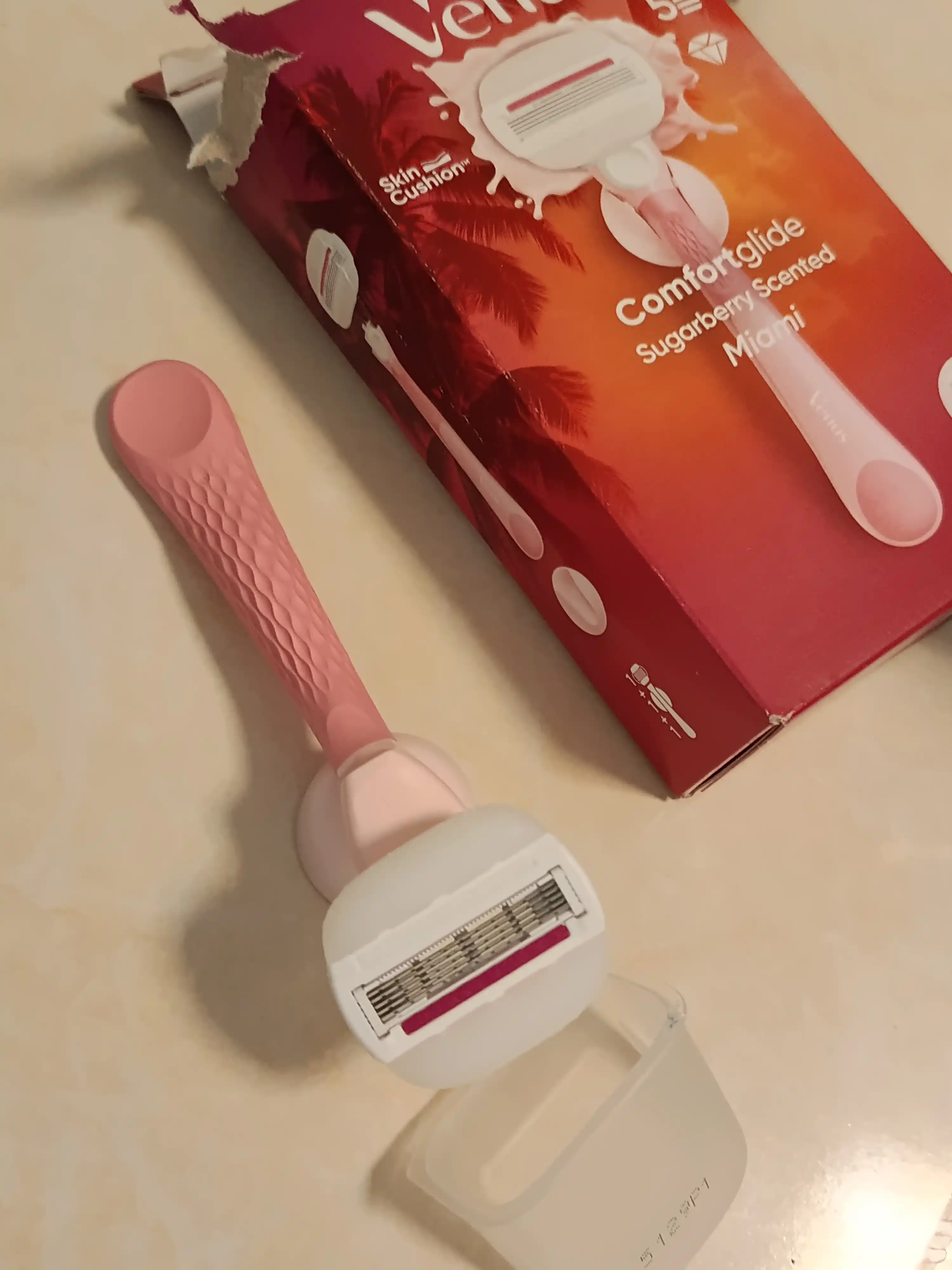 Станок для бриться Gillette Venus ComfortGlide Miami, + 1 кассета