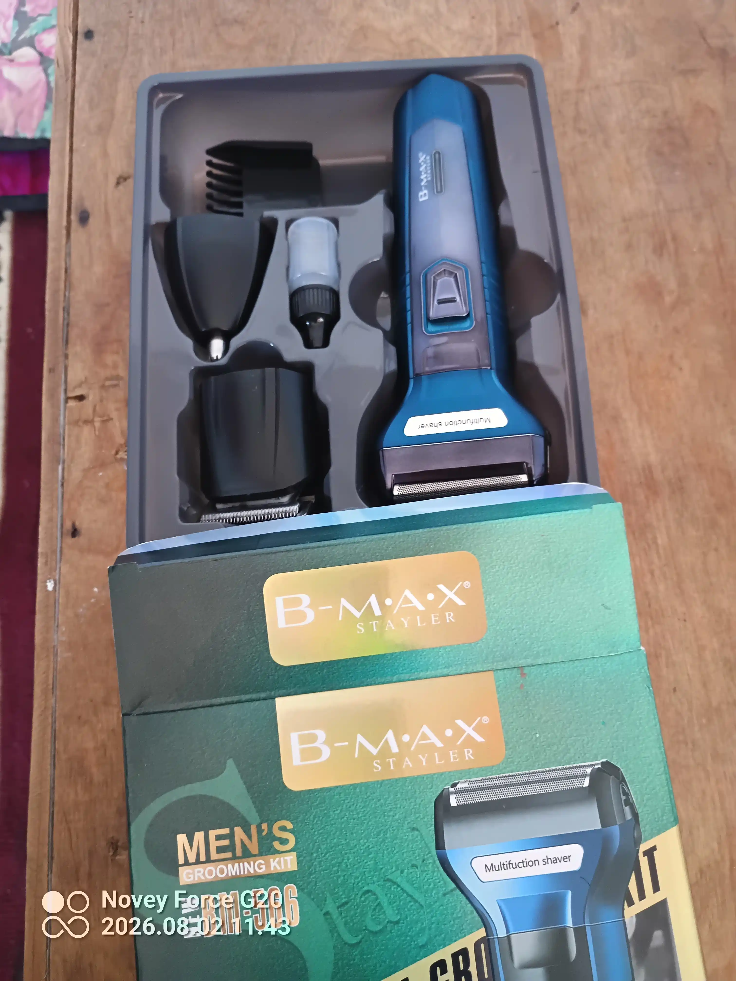 Trimmer, soch va soqol olish mashinkasi, soch olish mashinkasi, Geemy 3/1 GM-566 mashinka