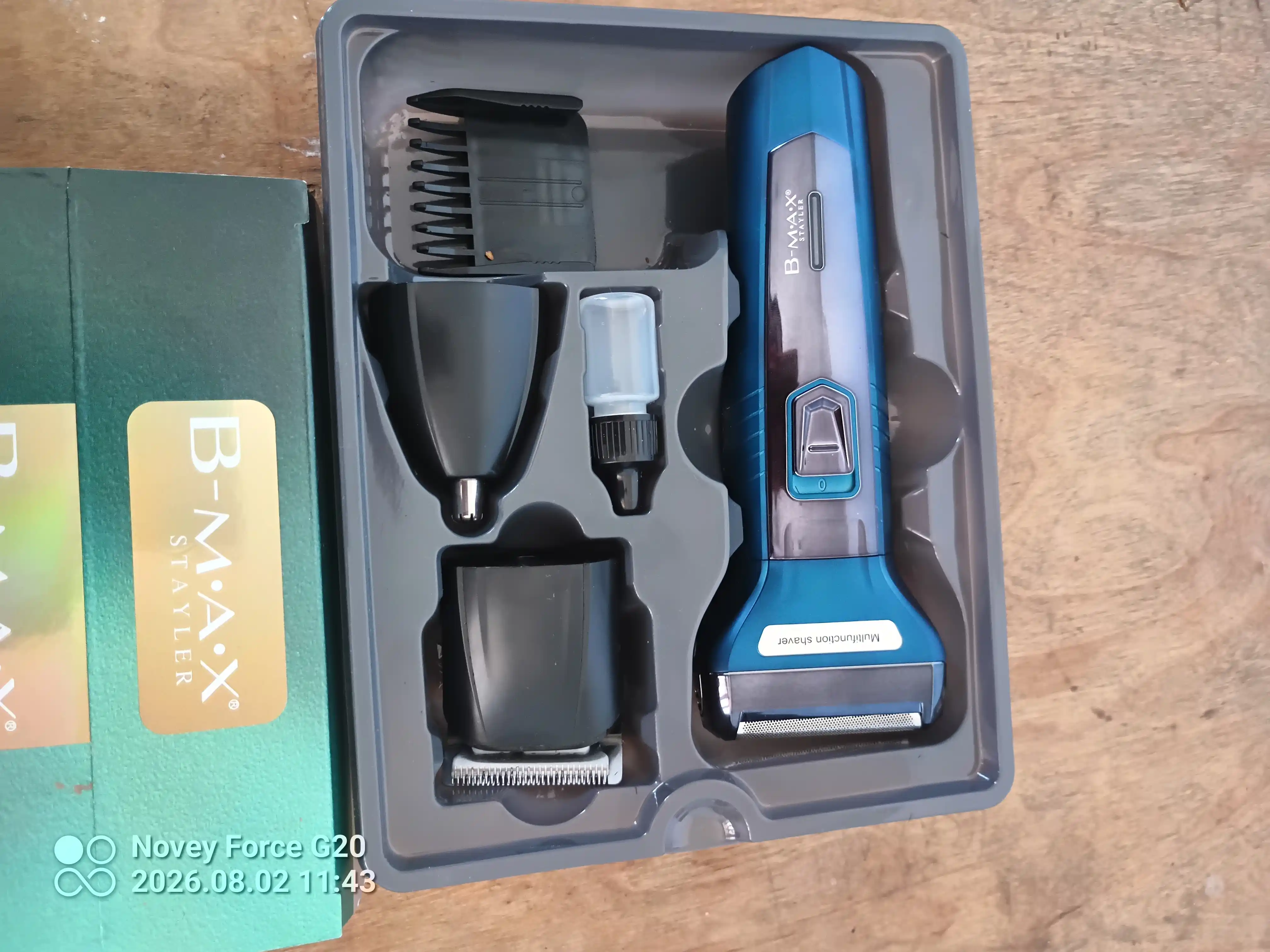 Trimmer, soch va soqol olish mashinkasi, soch olish mashinkasi, Geemy 3/1 GM-566 mashinka