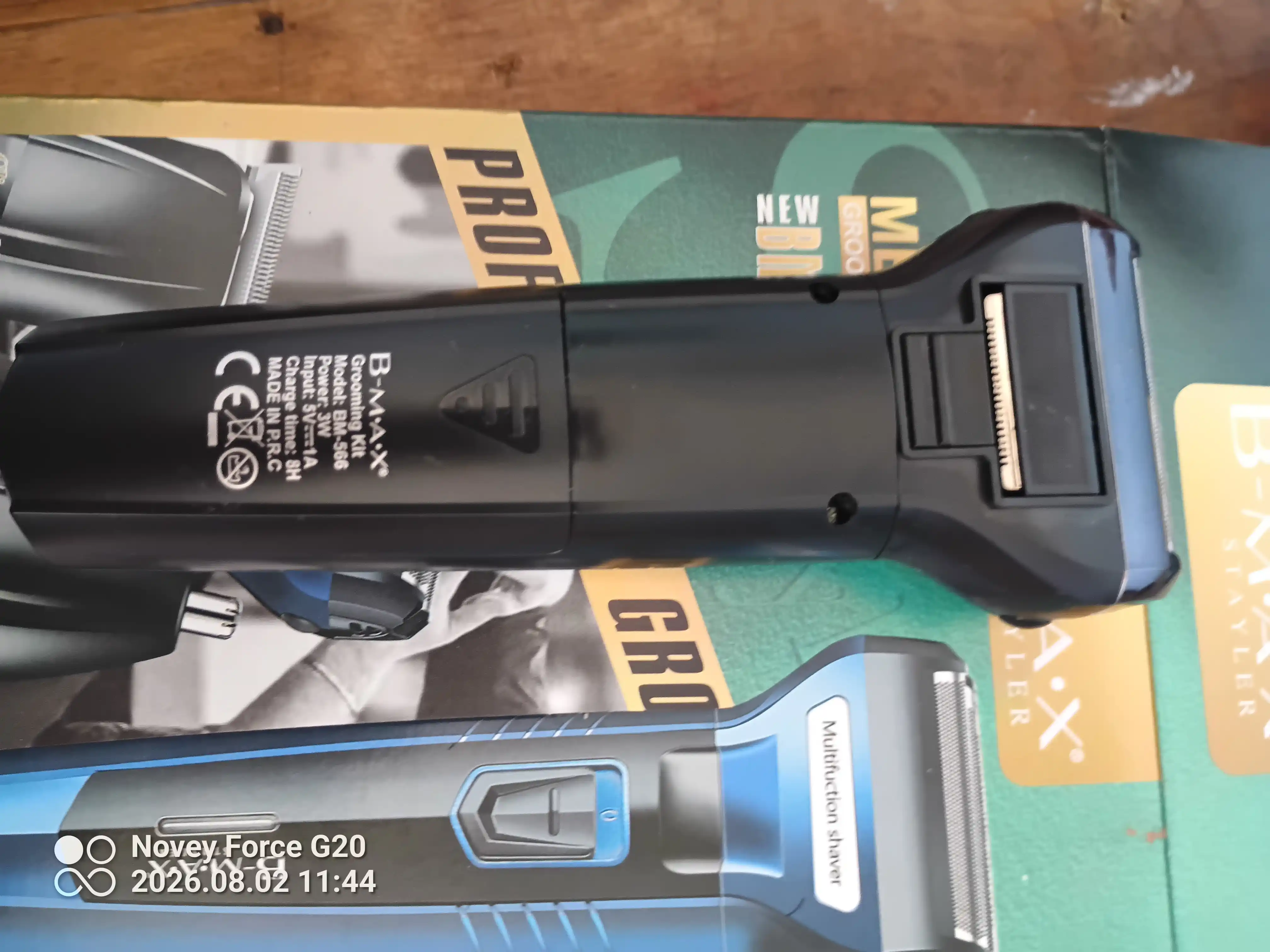 Trimmer, soch va soqol olish mashinkasi, soch olish mashinkasi, Geemy 3/1 GM-566 mashinka
