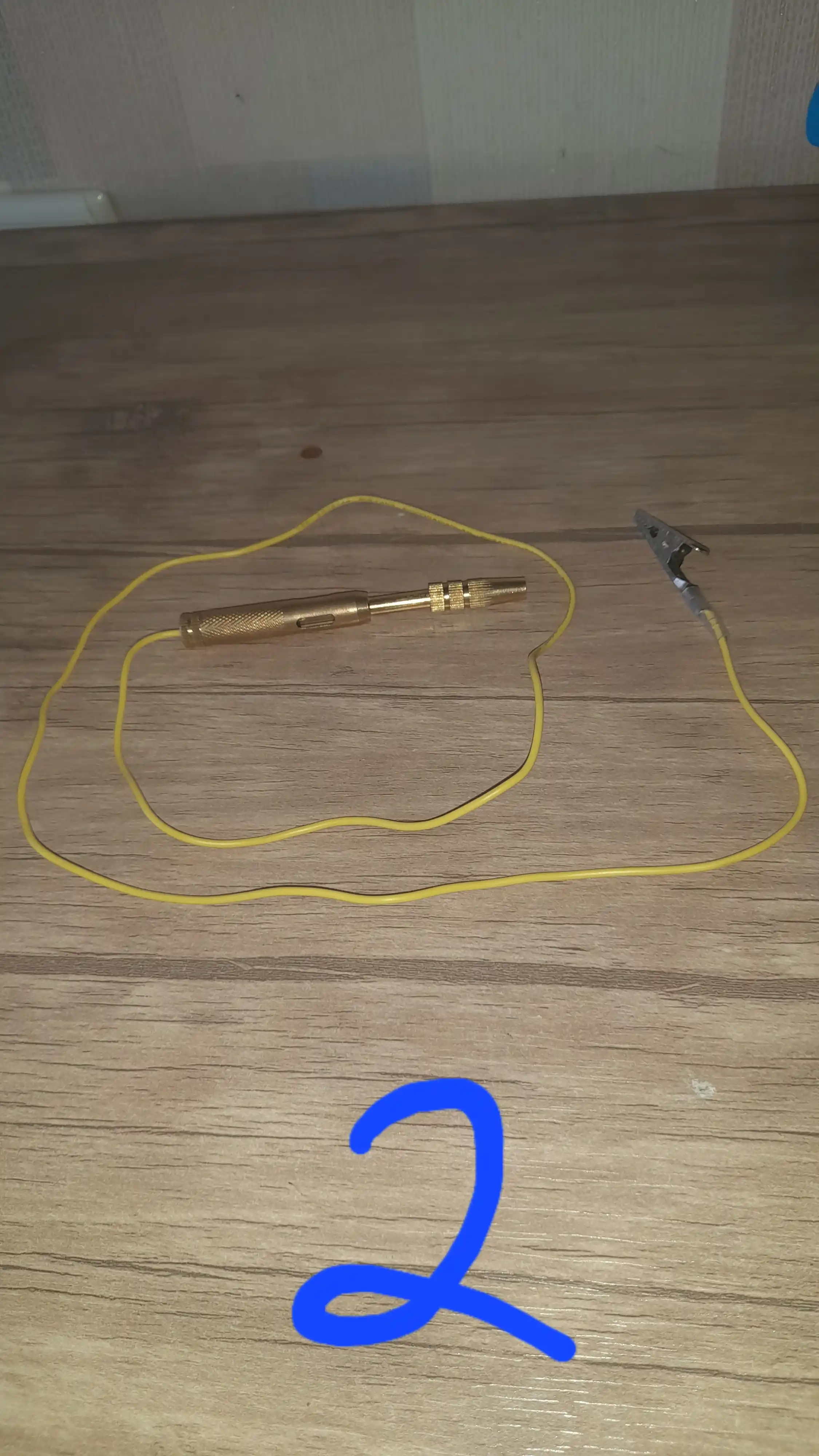 Avtotester 6-24V raqamli displeyli avtomobil nazoratchisi avtotester