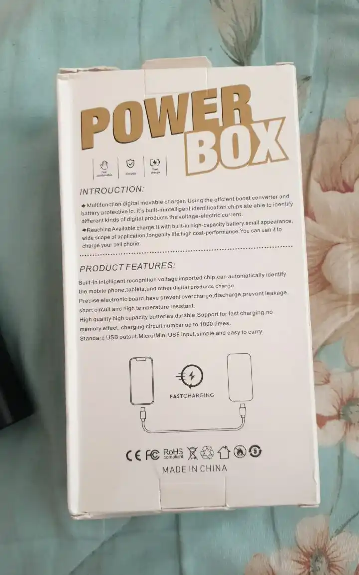 Power bank Tashqi akkumulyator, 20000 mA/soat, 22.5 vt, tez quvvat oladi