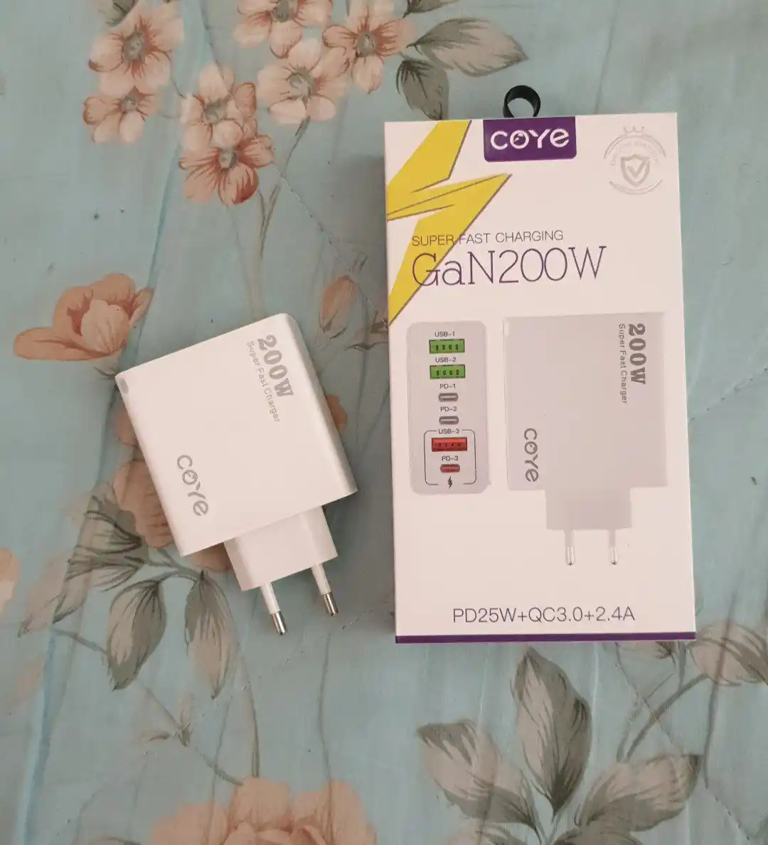Блок питания, 200W,  6 портов (USB-A и Type-C PD) TURBO зарядка,адаптер, зарядчик