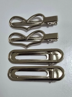 Серый