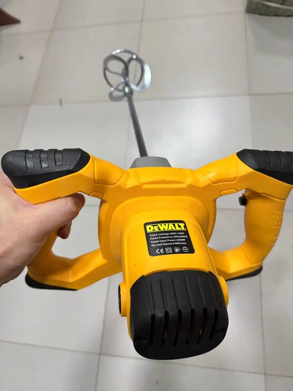 Elektr qurilish mikseri, 6 xil tezlikda. 2600 Vt