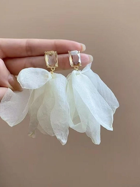 Серьги для женщин